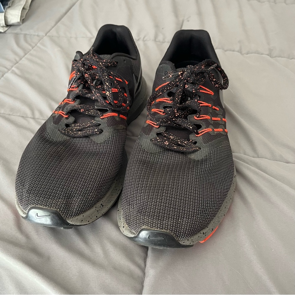13 Nike Run Swifts